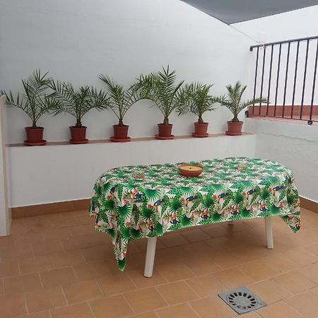 Comodo Adosado En San Bartolome Сан-Бартоломе-де-ла-Торре Экстерьер фото