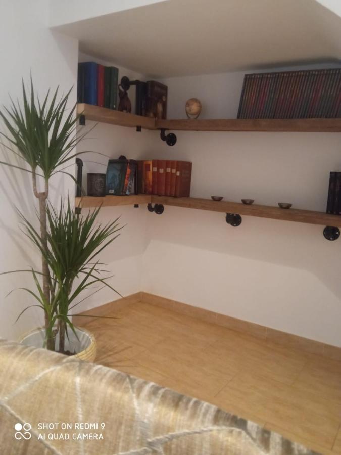 Comodo Adosado En San Bartolome Сан-Бартоломе-де-ла-Торре Экстерьер фото