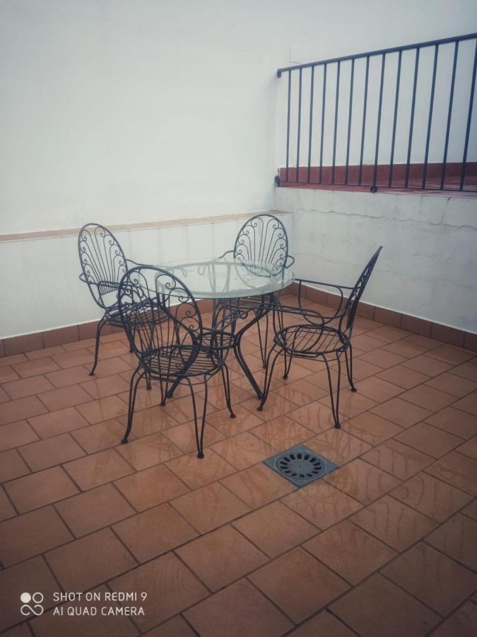 Comodo Adosado En San Bartolome Сан-Бартоломе-де-ла-Торре Экстерьер фото